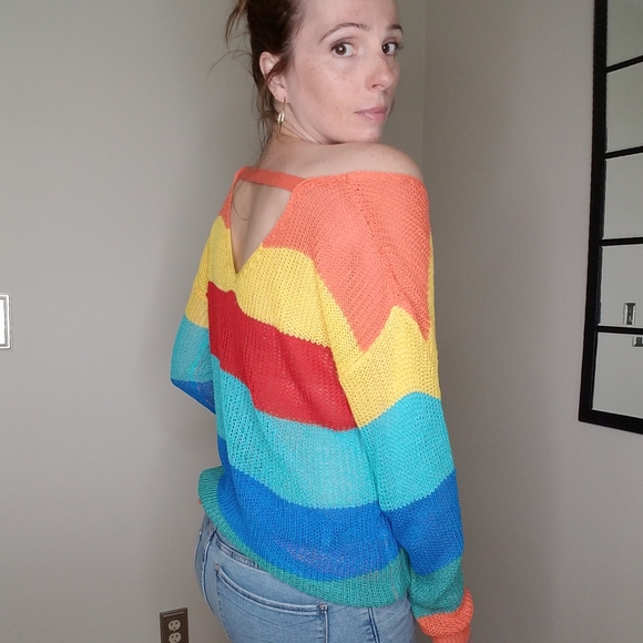 Bold Striped sweater - Picture 5 of 10